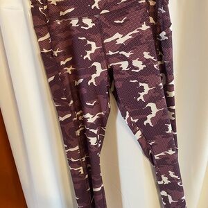 VOGO Athletica Purple Camo Leggings XL